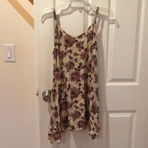 Floral shift dress